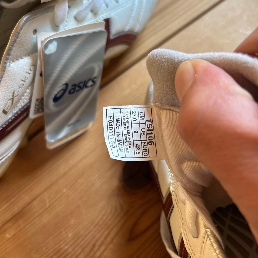 asics アシックスのC3-JFパールホワイト×ワインレッド
