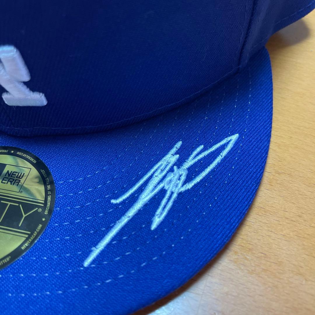New Era LAキャップ 59FIFTY サイン入り。