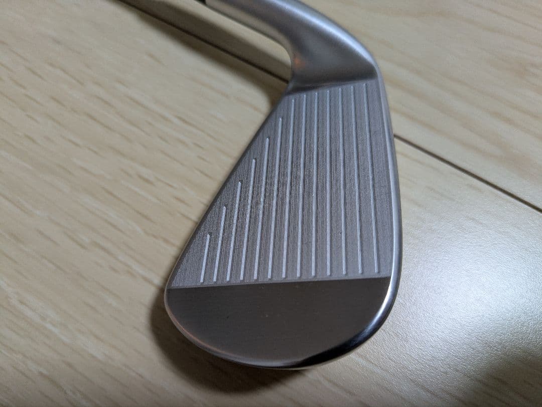 SRIXONスリクソン ZU85 4U アイアン型ユーティリティ 23度 4番
