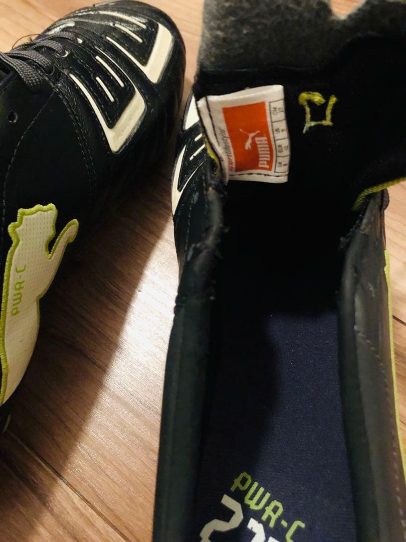 Puma サッカーシューズ ブラック/長谷部 誠選手 フランクフルト 元日本代表