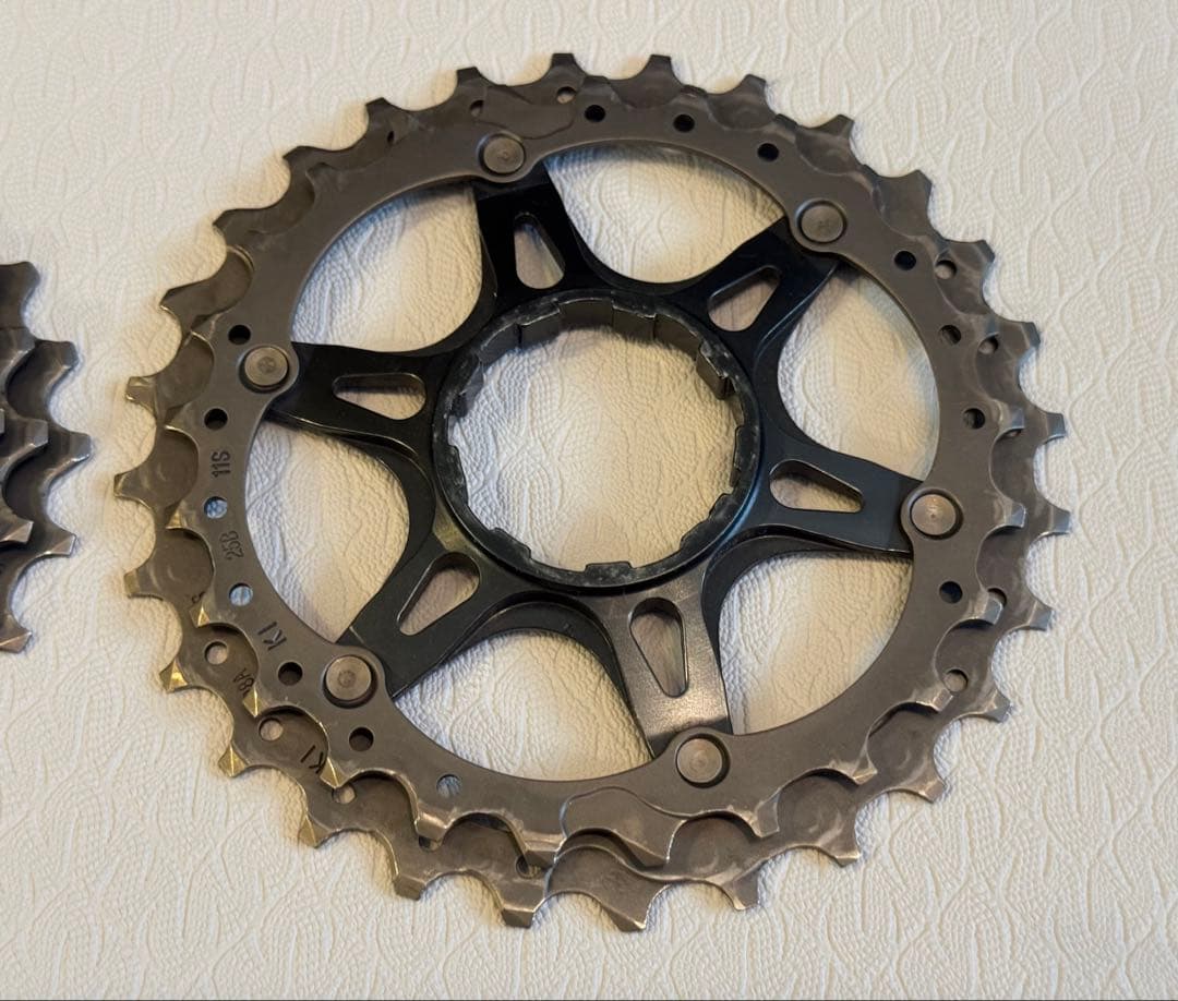 Shimano dura-ace 11速 12-28t CS-R9100