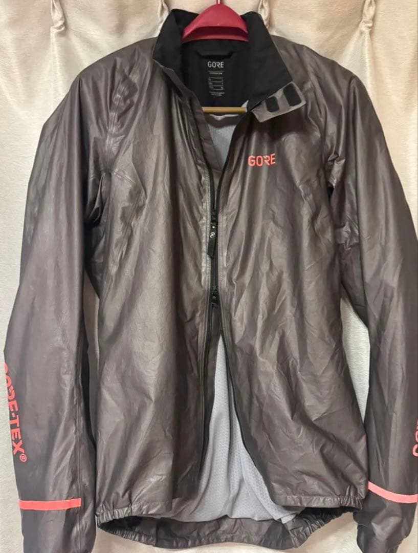 軽量フルジップジャケット GORE-TEX ゴアテックス シェイクドライ