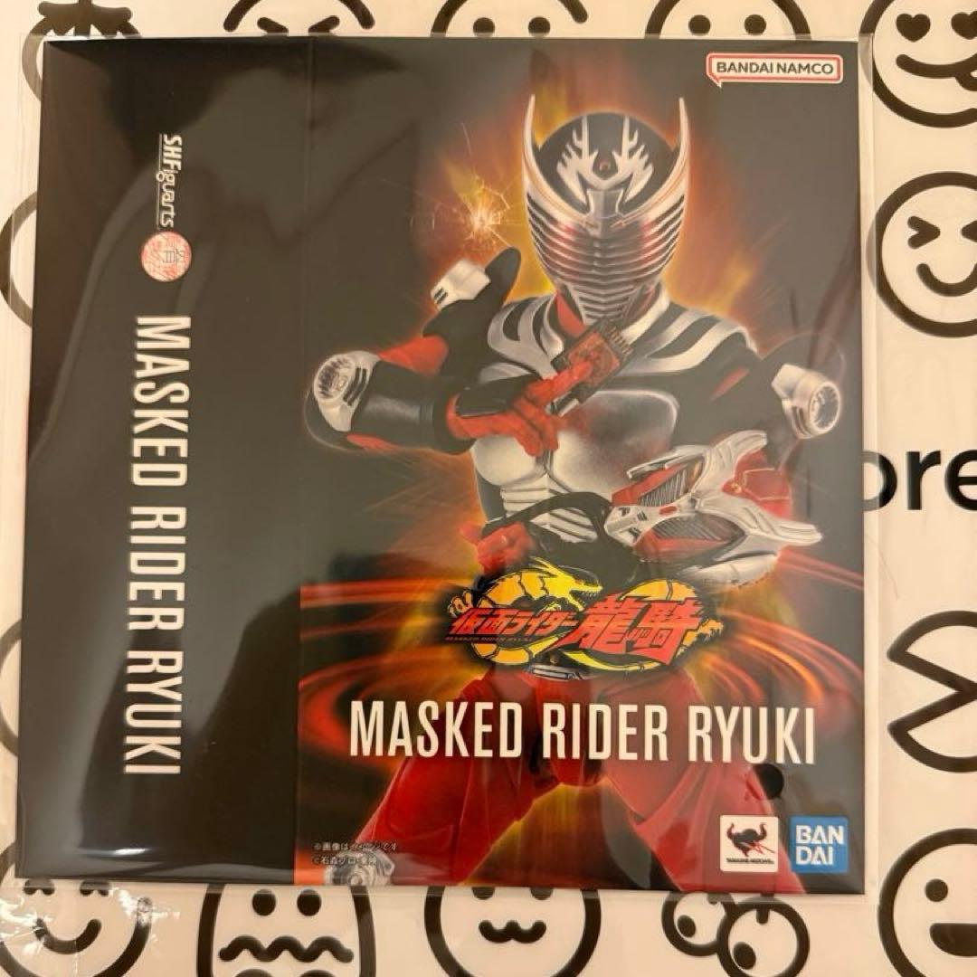 S.H.Figuarts 真骨彫製法 仮面ライダー龍騎　オリジナルスリーブ付き