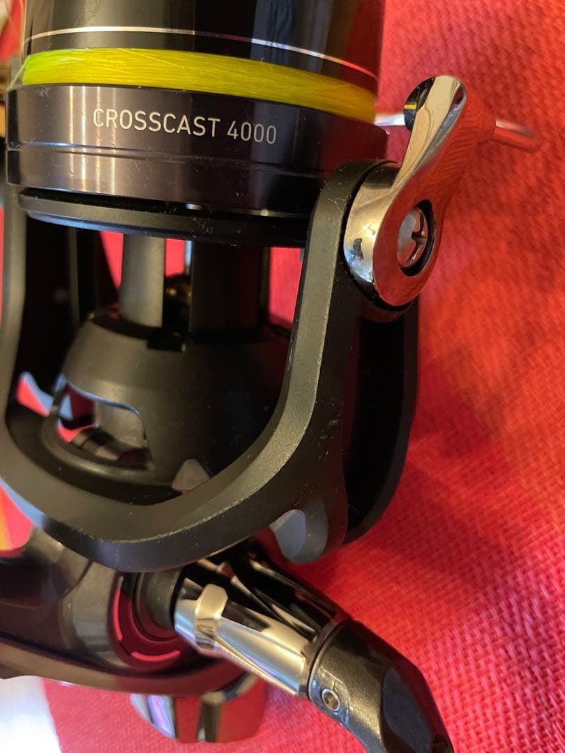 DAIWA CROSSCAST 4000 スピニングリール