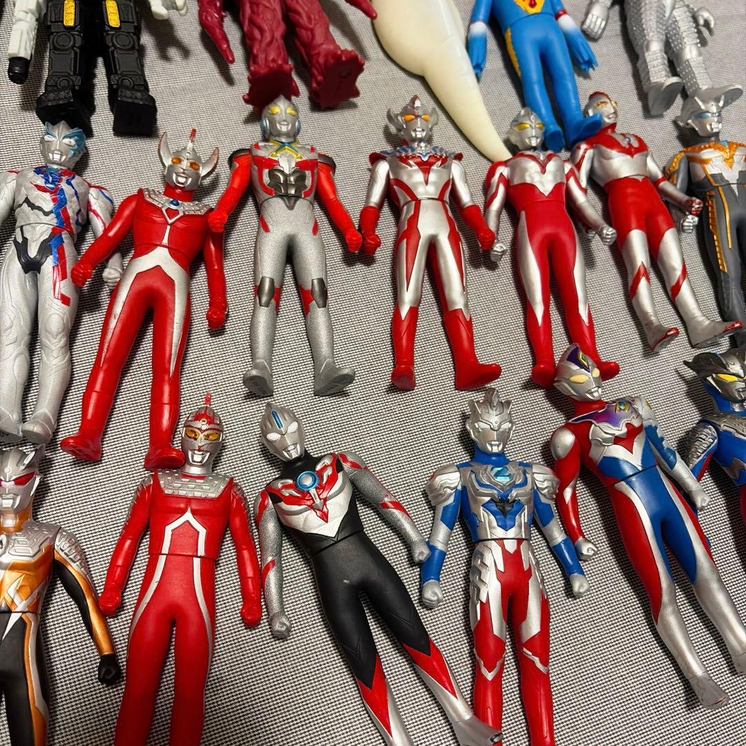 ウルトラマン　ウルトラ怪獣　ソフビ　まとめ売り　59体