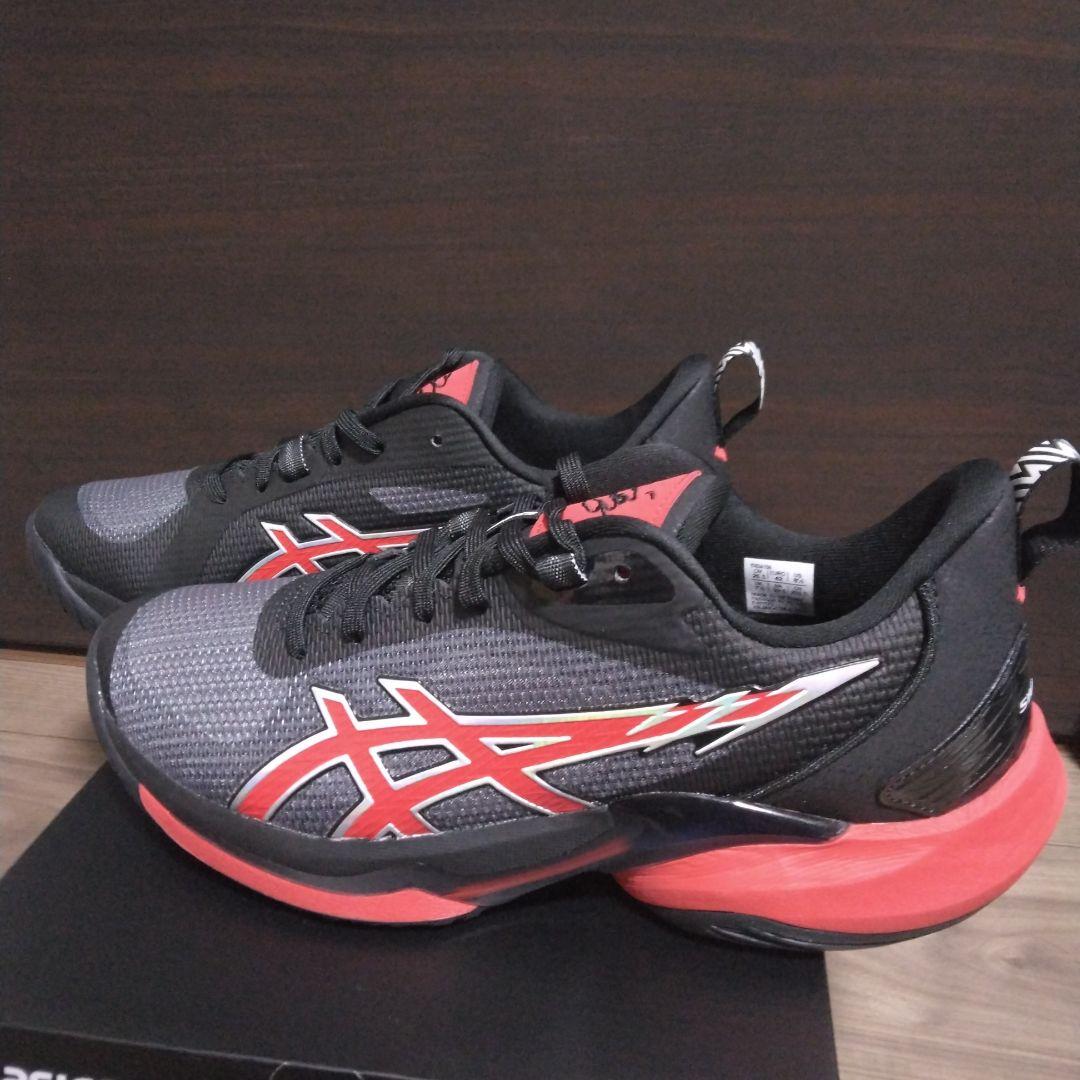 新品未使用_ASICS_SWIFTACE YUKI ブルズカラー 26.5cm