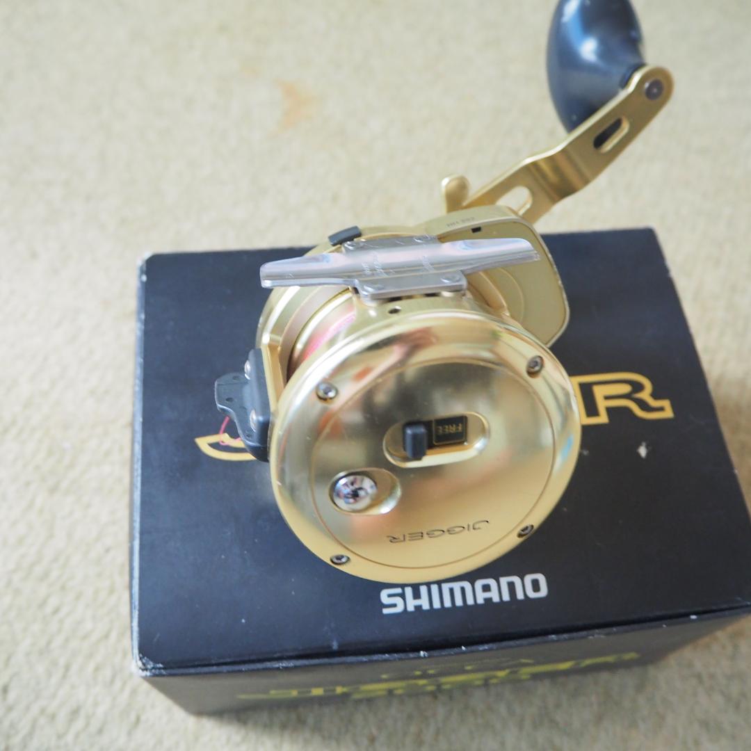 SHIMANO OCEA JIGGER 2000 ベイトリール