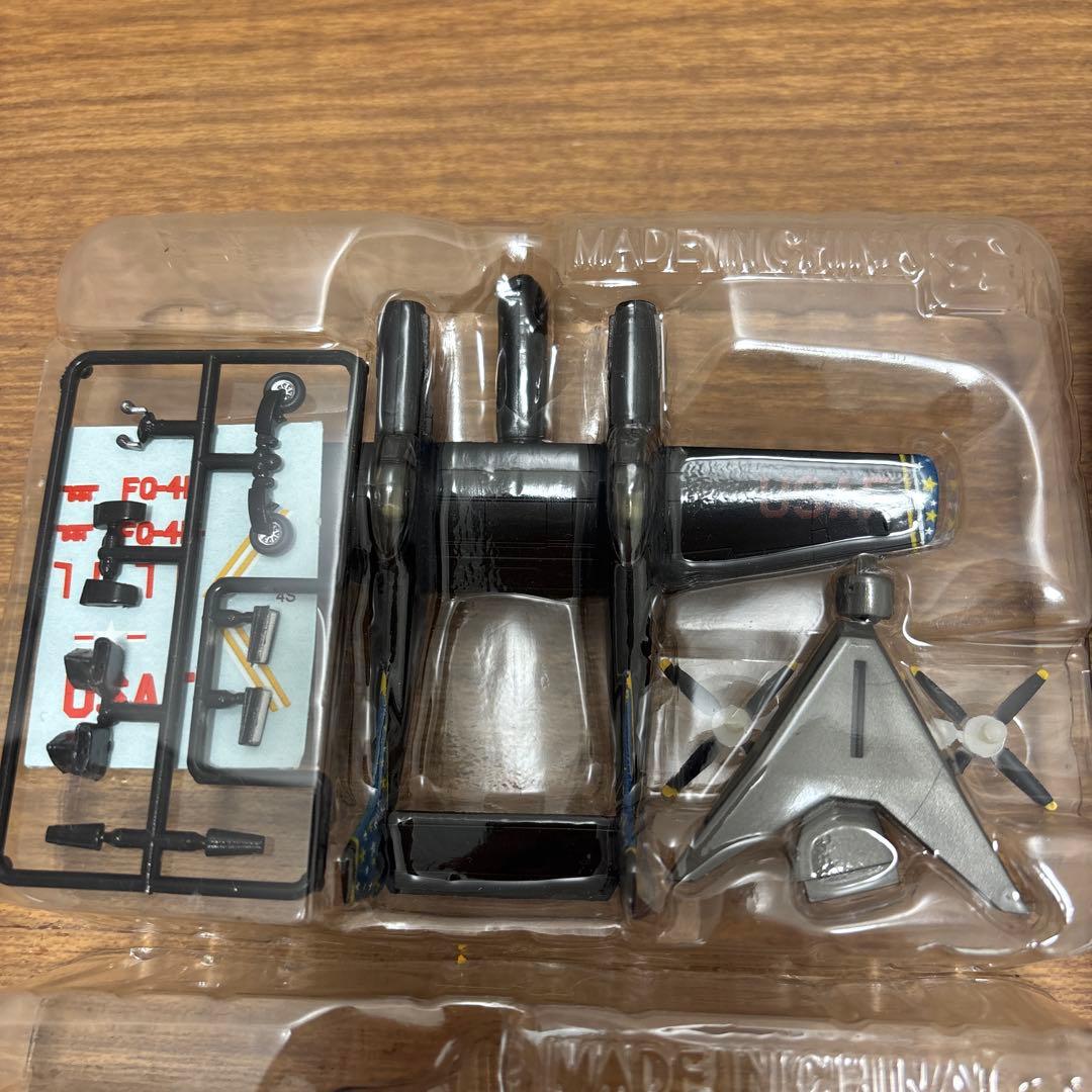 【未使用】エフトイズ1/144双発機コレクションVol.204ツインムスタング