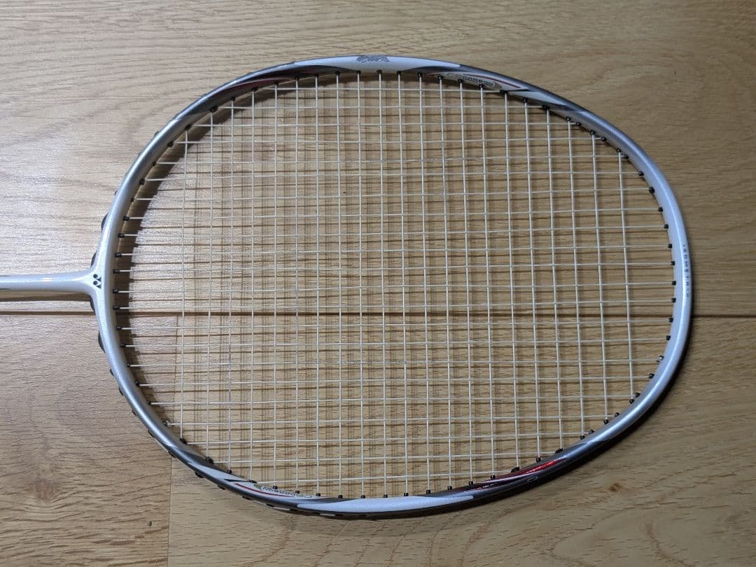 Yonex バドミントンラケット アークセイバー7
