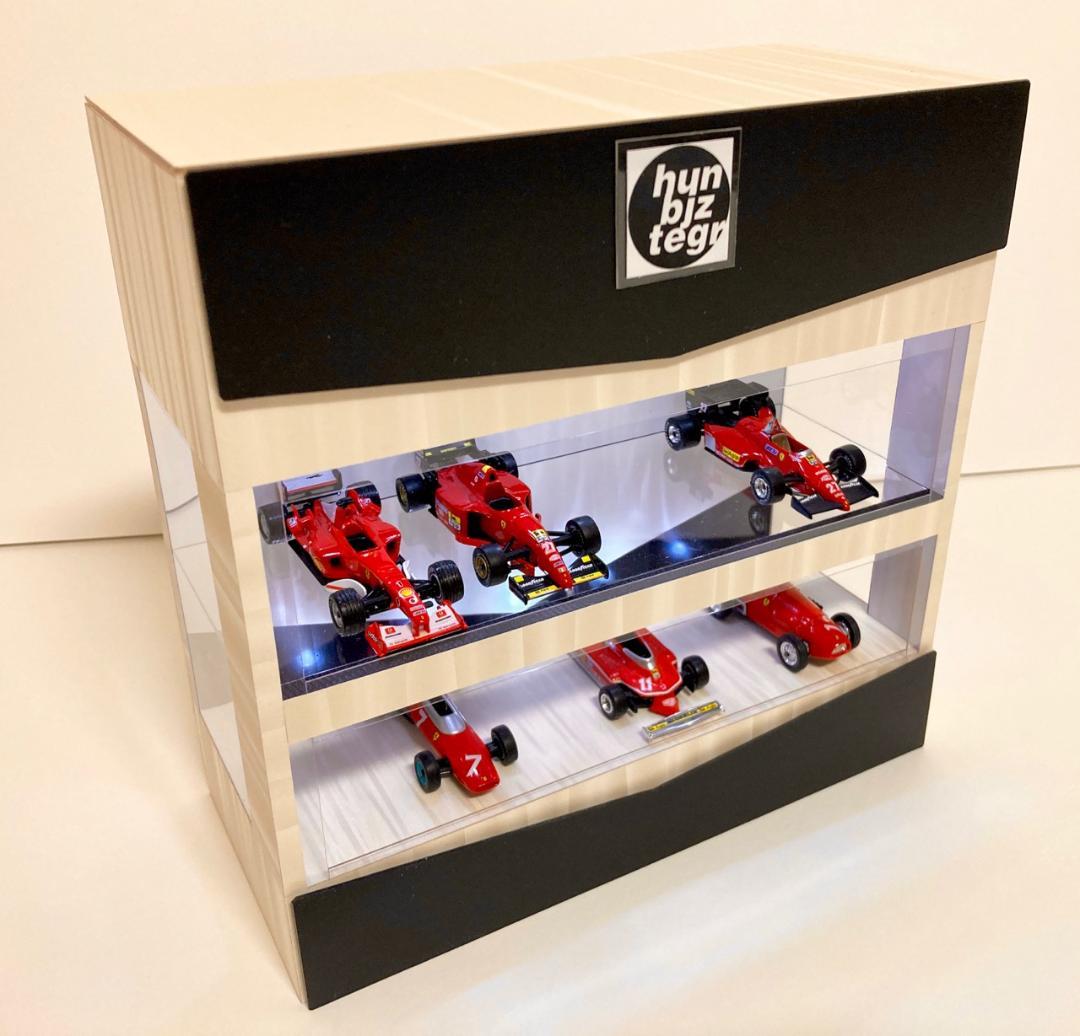 1/64展示10台可能・特殊WH&BK・2層式ディスプレーBOX /ネオジオラマ