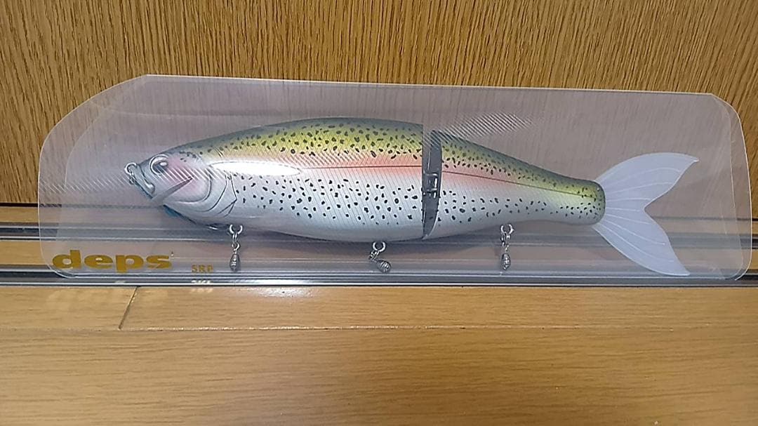 がまかつ　NEW ラフィン300　グリッターレインボー　シーバスチューン