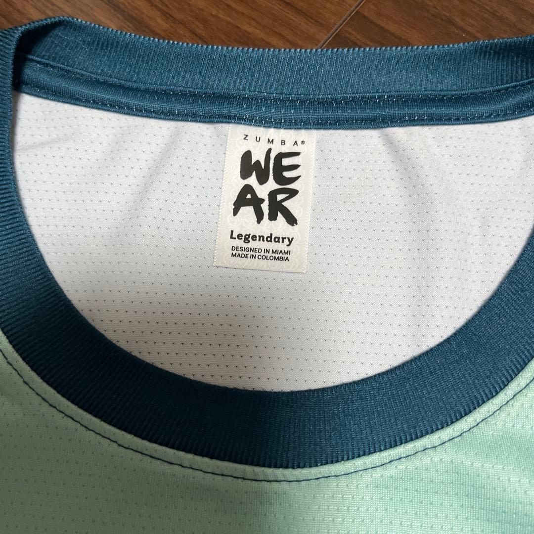 新作　ZUMBA グラデーション Tシャツ 正規品