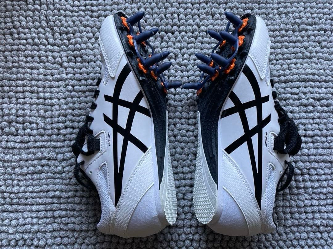【新品未使用】asics 陸上　スパイク　シューズケース付き　25cm