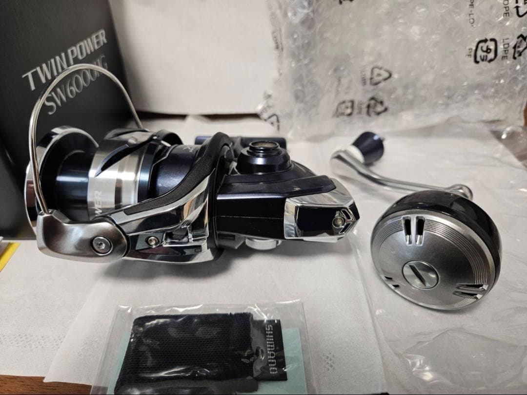bee　SHIMANO TWIN POWER SW 6000HG