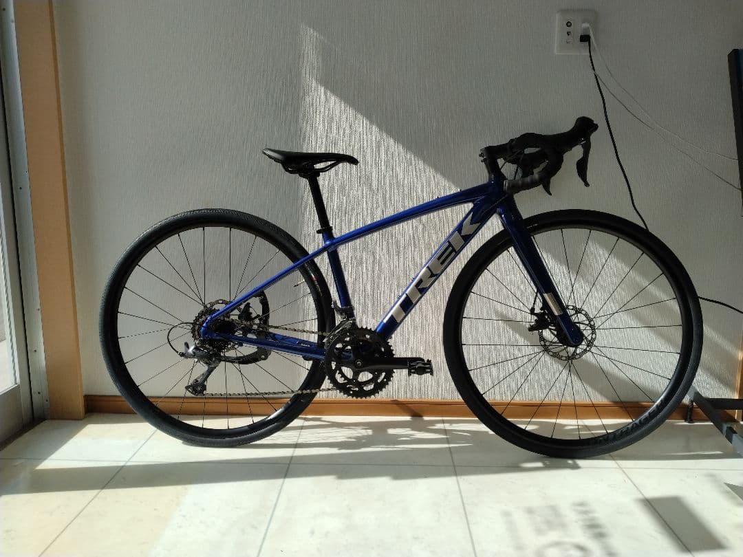 値下げ　TREK Domane AL2　Gen3 Hex Blue