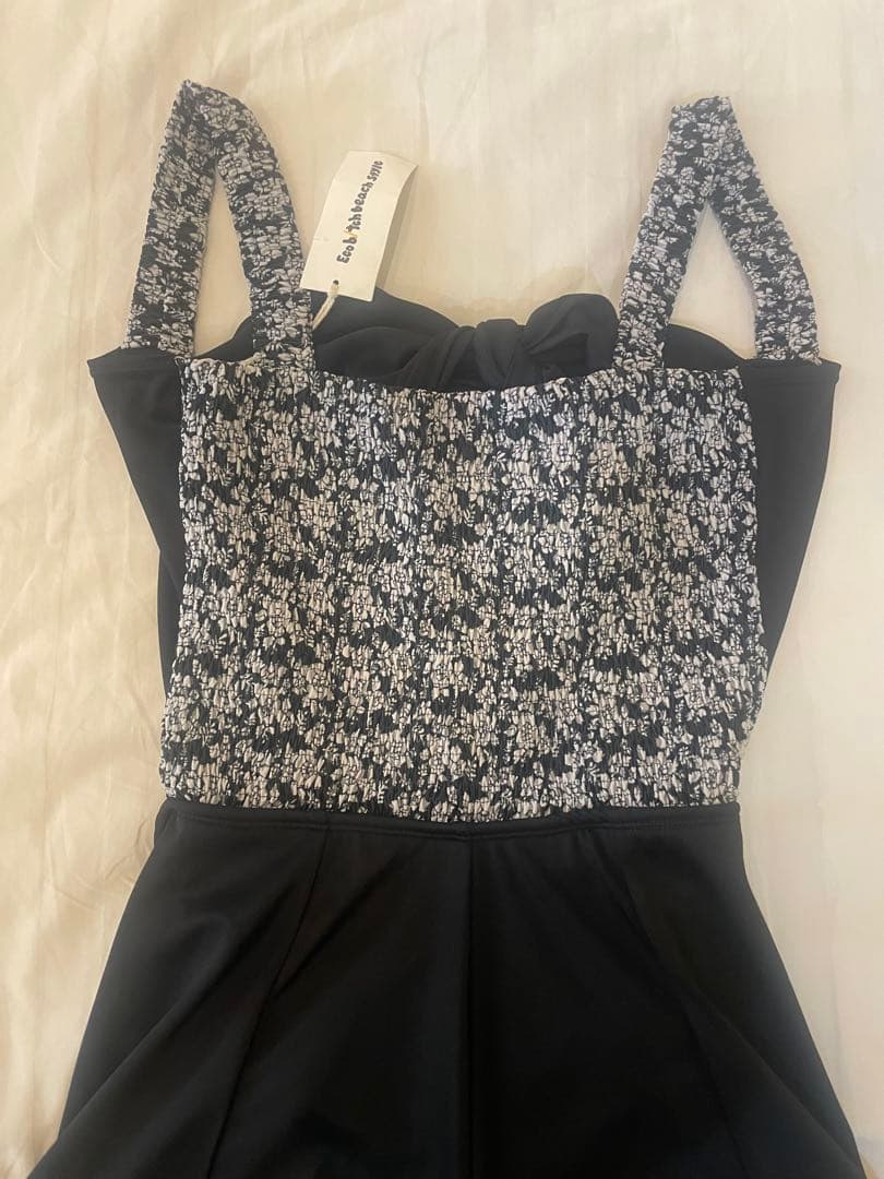 セール中新品未使用S/M エコビッチ Ecobitch beachstyle