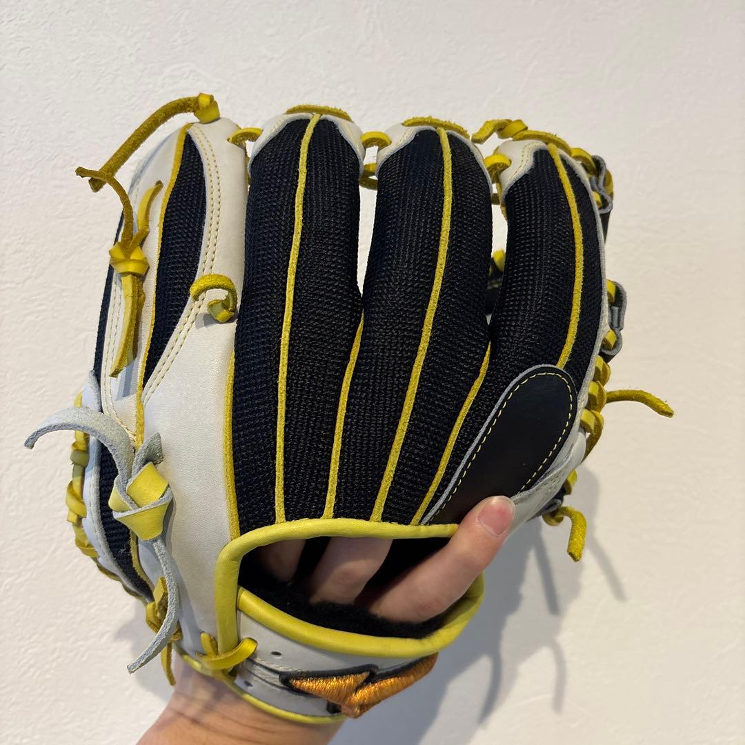 ミズノプロ　軟式オーダーグローブ　内野手用坂本モデル