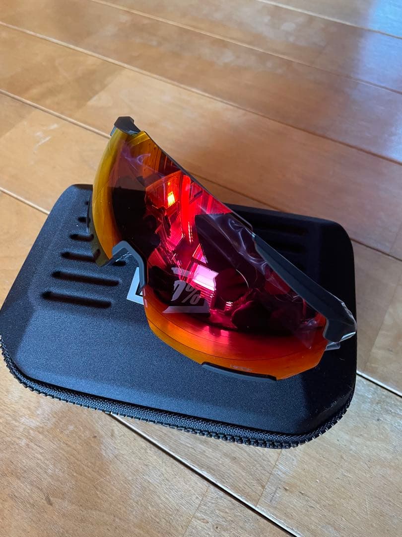 新品100%Racetrap Soft Tact Black Hiper Red