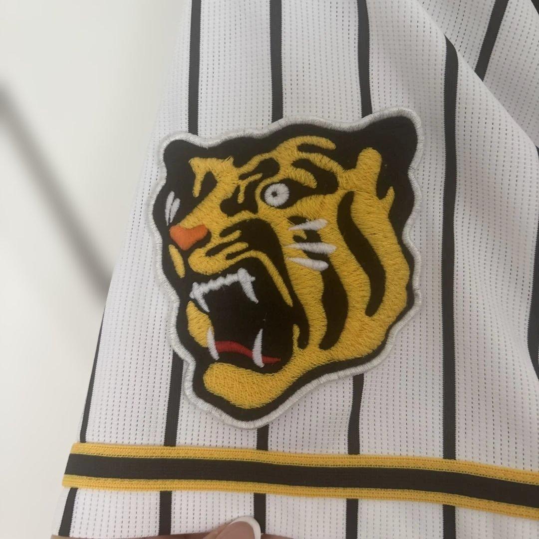 阪神タイガース佐藤輝明ユニフォーム