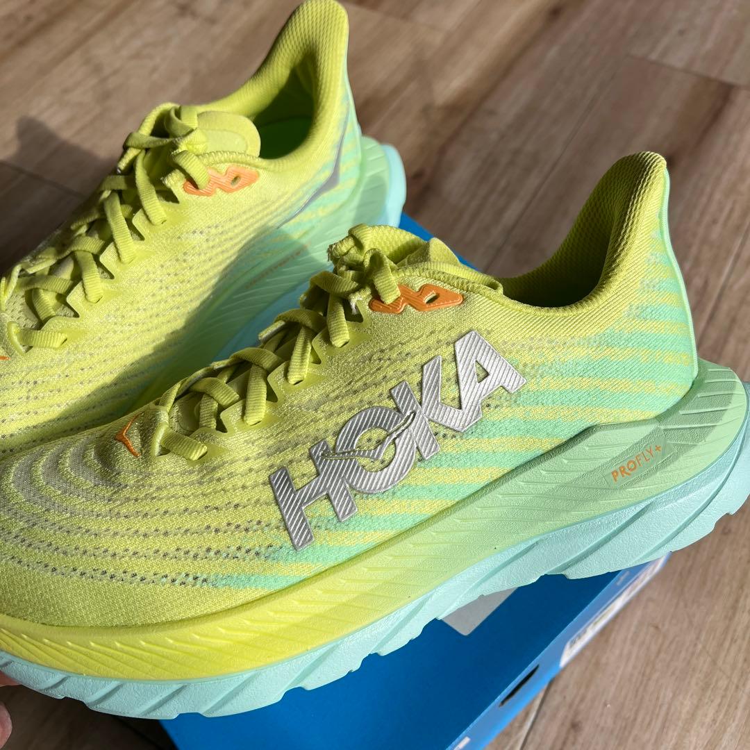 新品　HOKA MACH5 25cm