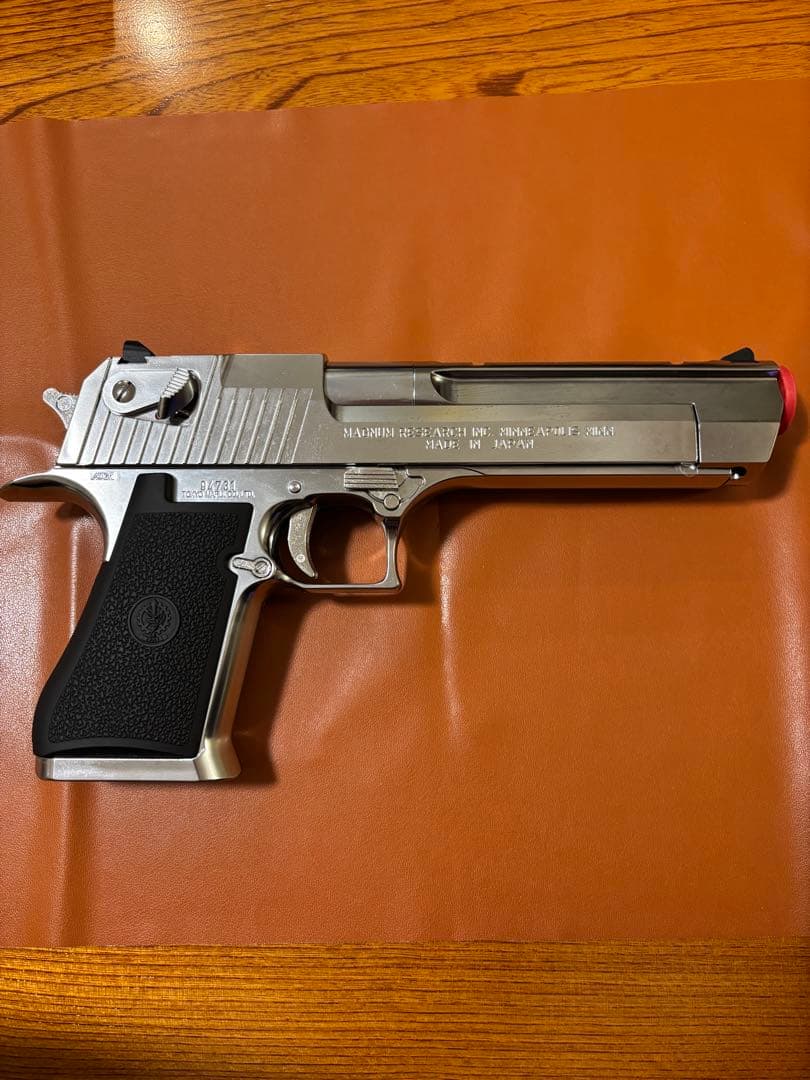 【未使用品】デザートイーグル【DESERT EAGLE .50 】ガスガン