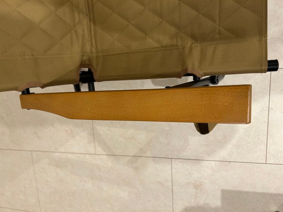 WAQ リクライニングローチェア　タンカラー