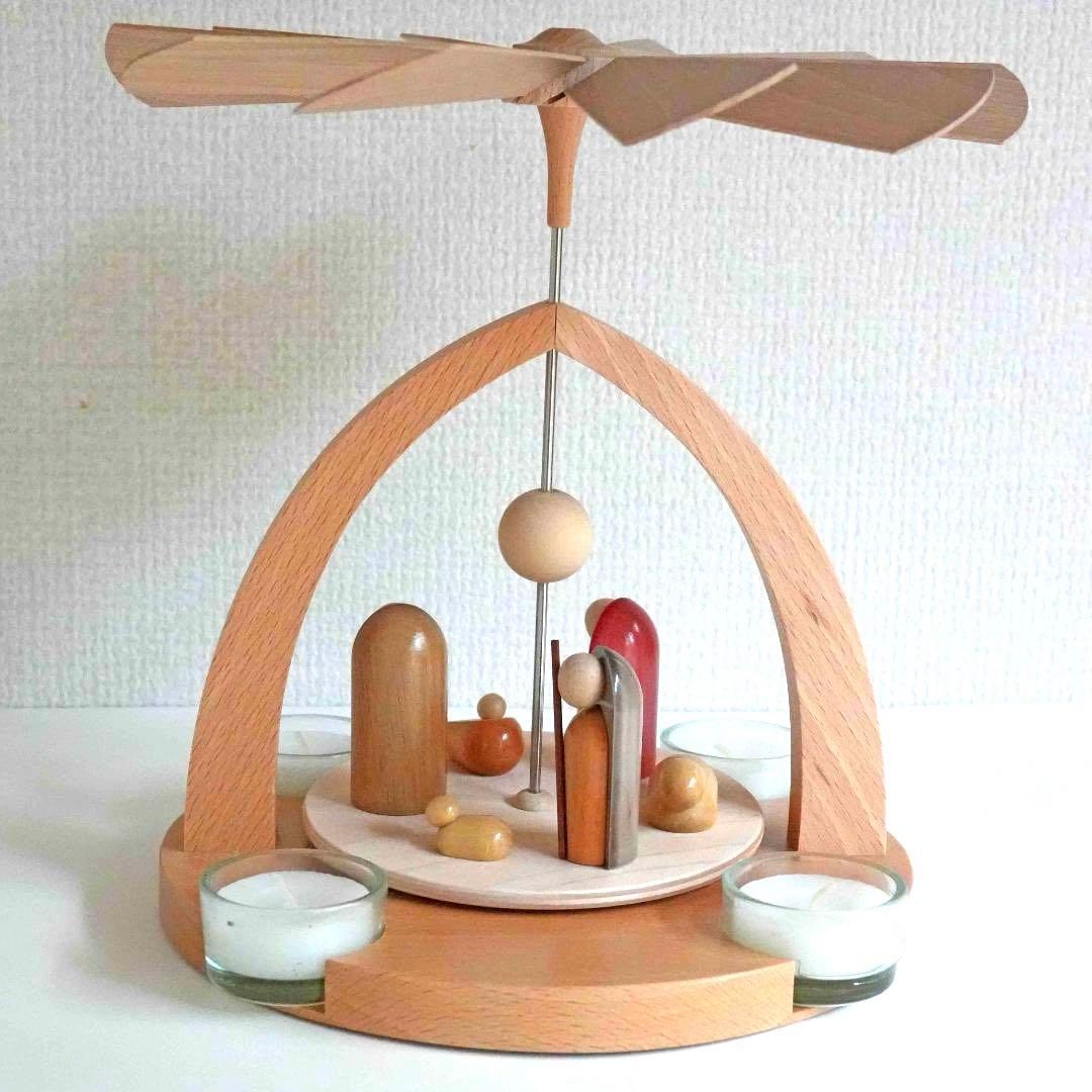 ドイツ ティーライトピラミッド（キリスト生誕）木製工芸品 ザイフェン 23cm