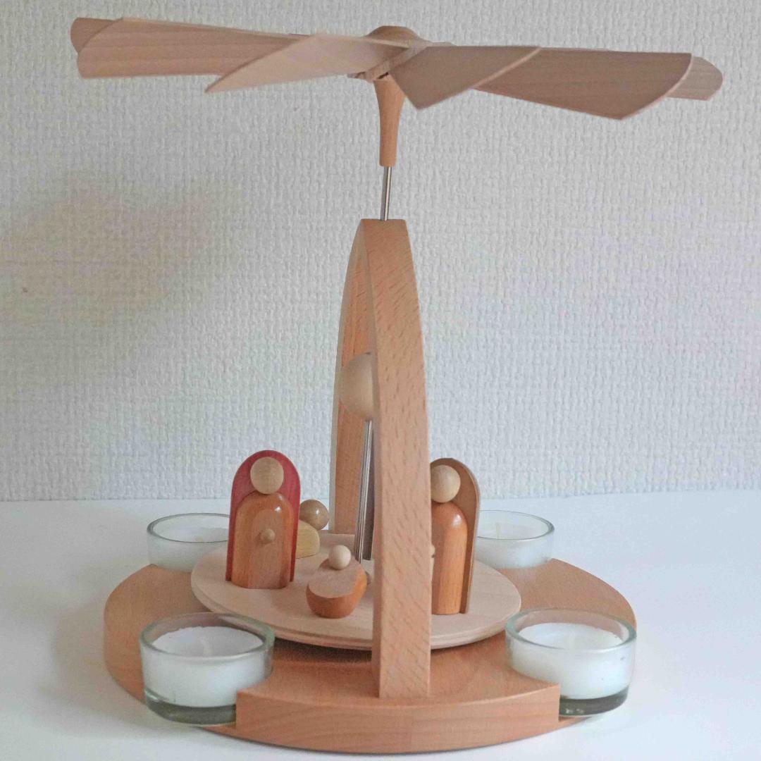 ドイツ ティーライトピラミッド（キリスト生誕）木製工芸品 ザイフェン 23cm