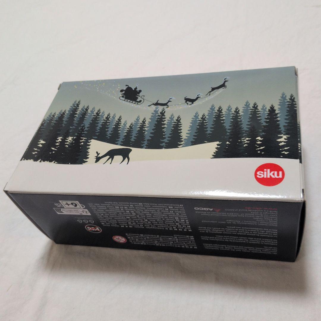 siku 1/32 トラクター【クリスマスバージョン】