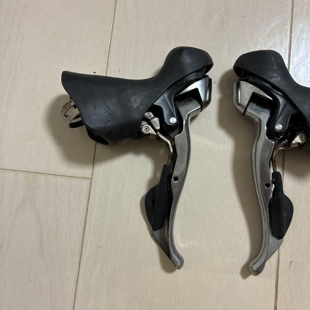 Shimano 105 コンポーネントセット　シフトレバーも追加