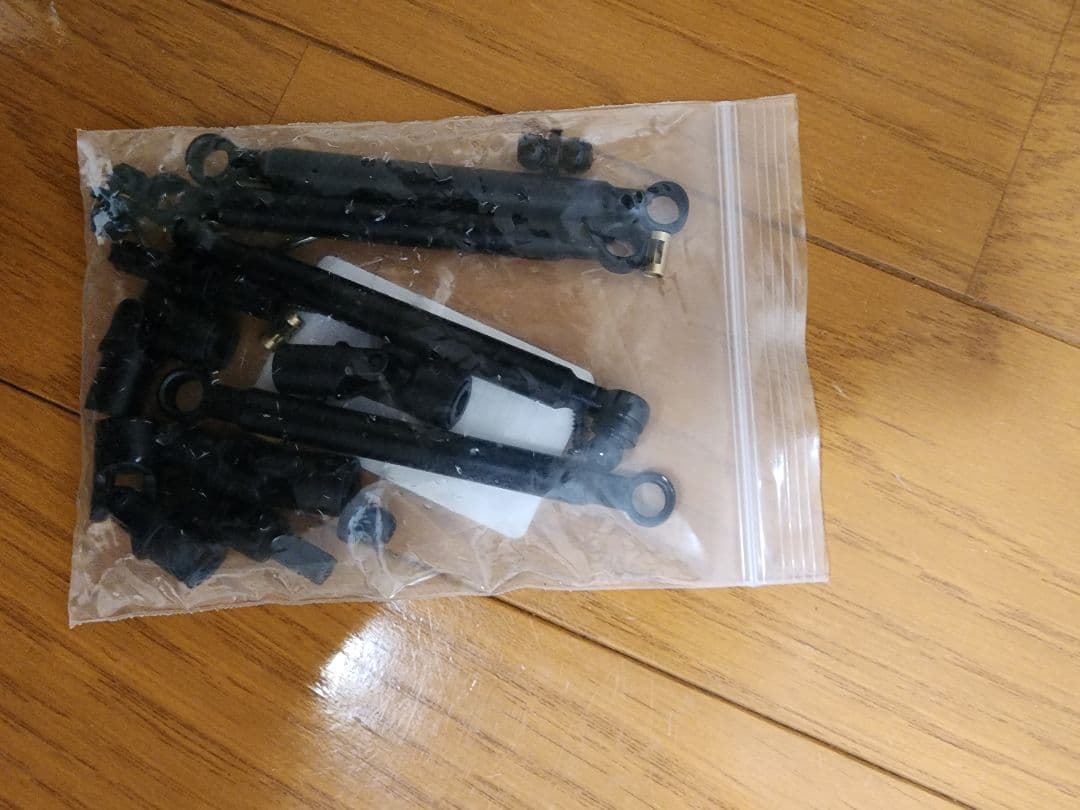 オフロードRCカー 4WD ベージュ
