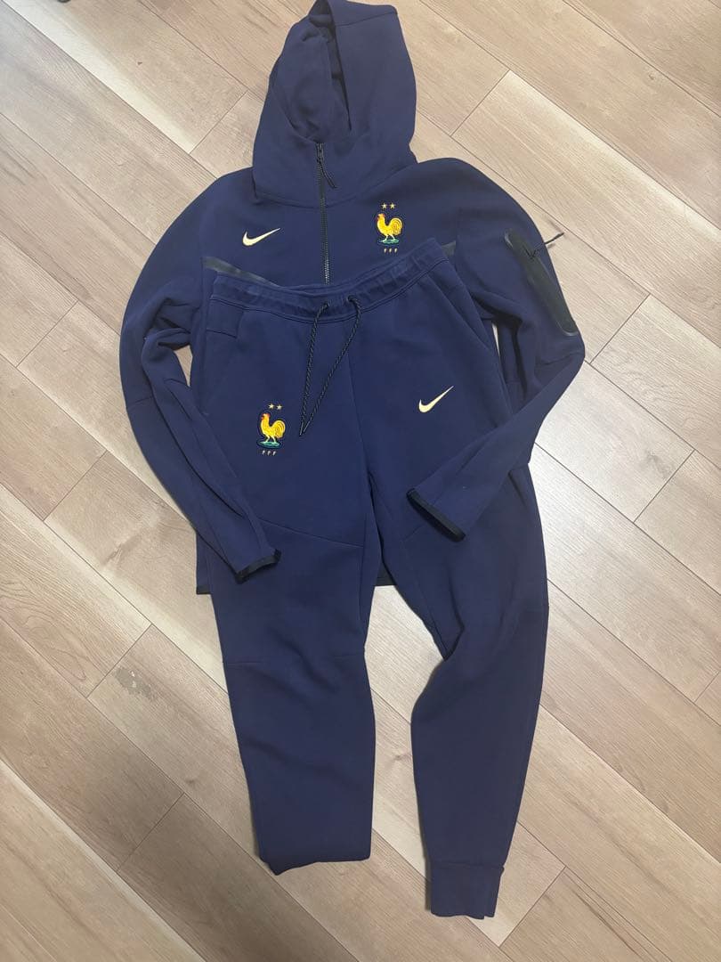 Nike フランス代表 テックフリース　上下セット