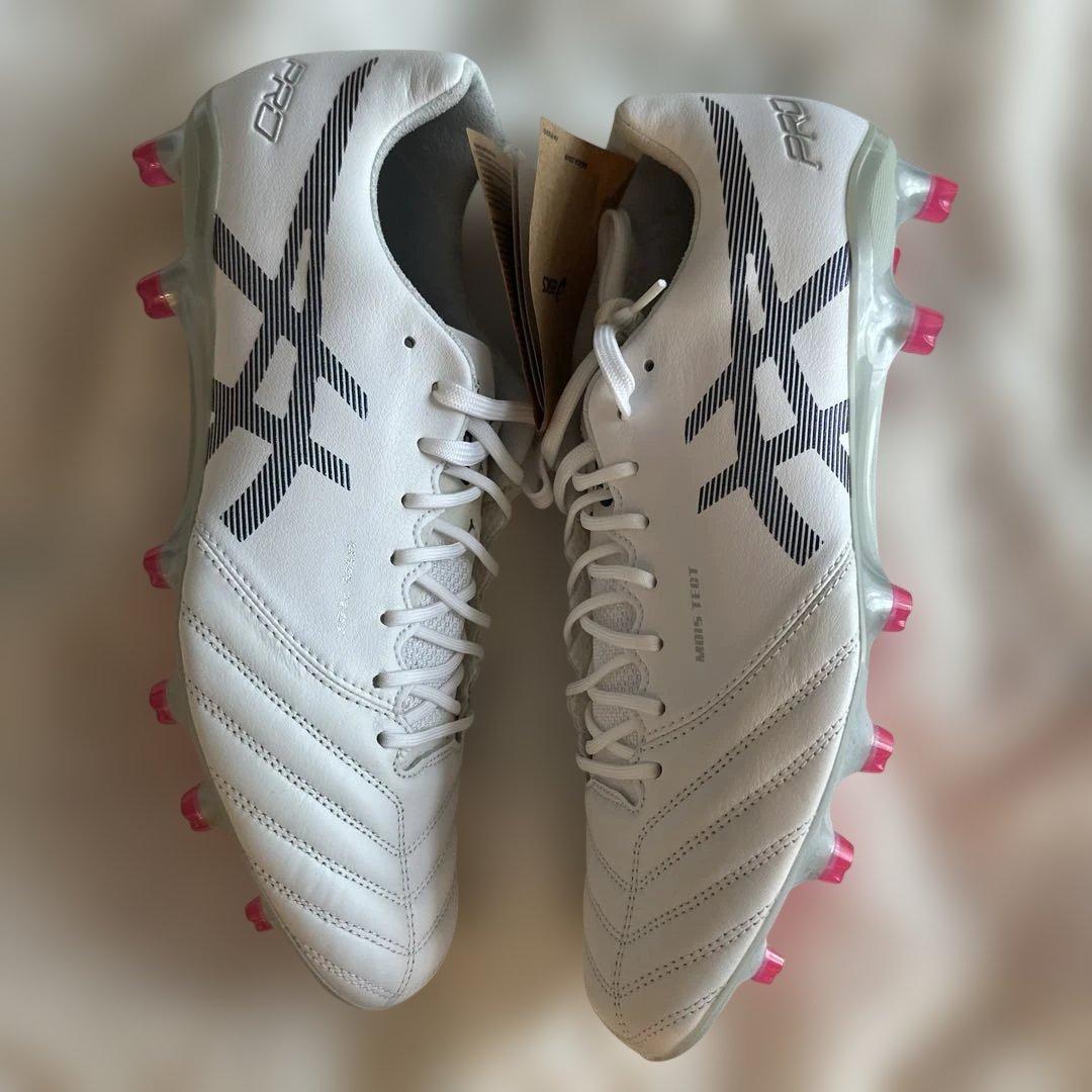 新品未使用　アシックスASICS　DS LIGHT X FLY PRO白28cm
