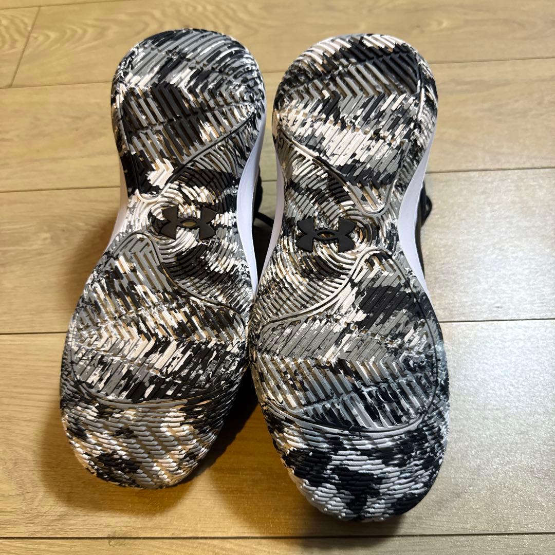 シューズ(男性用) Under Armour Jet 21