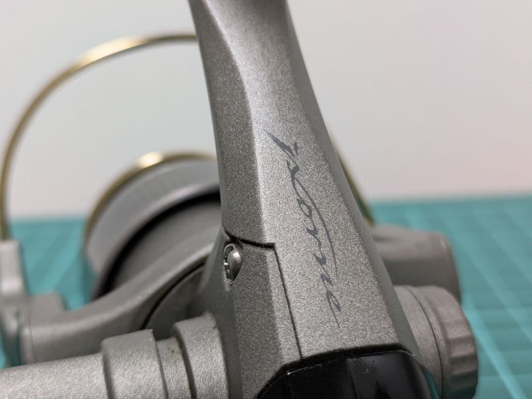 リョービ　 イクシオーネ1000i　 スピニングリール
