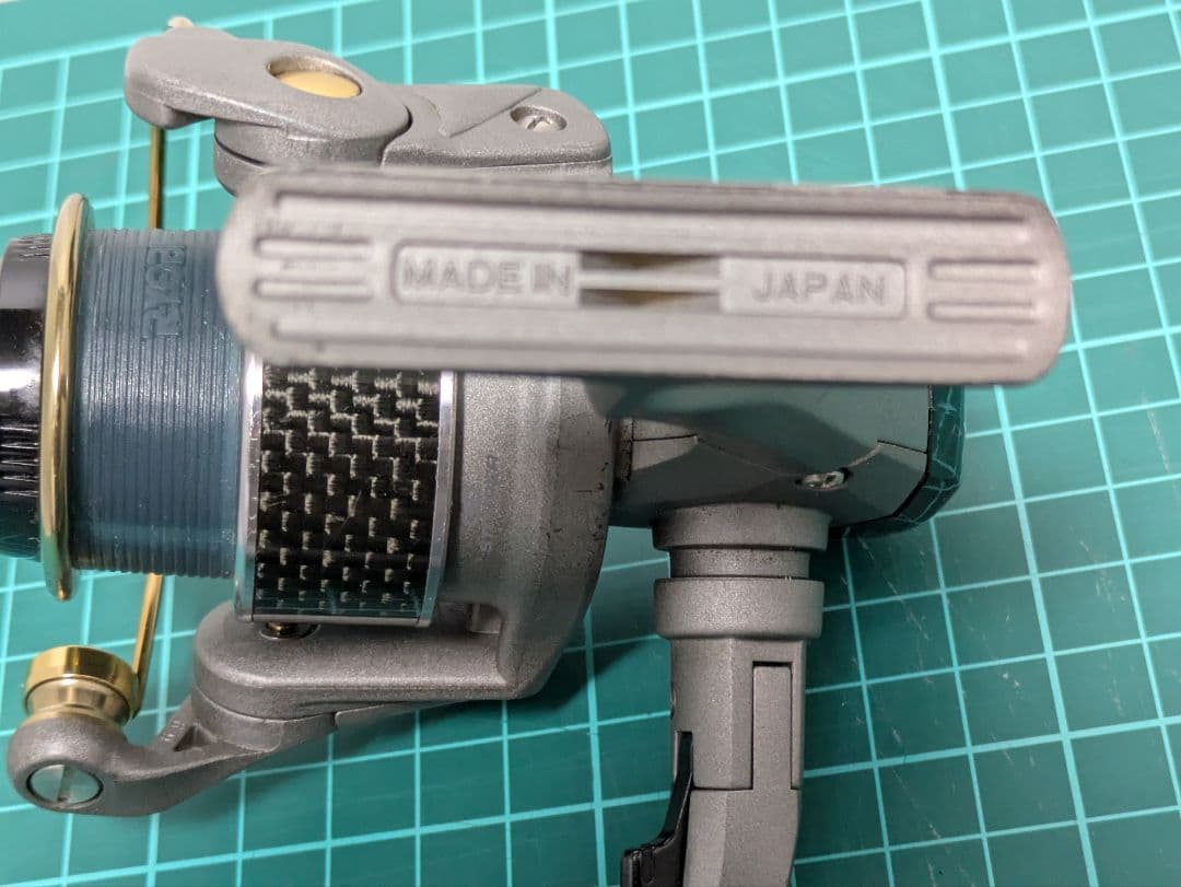 リョービ　 イクシオーネ1000i　 スピニングリール