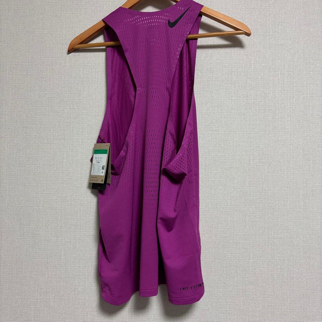 新品　Nike Aeroswift シングレット