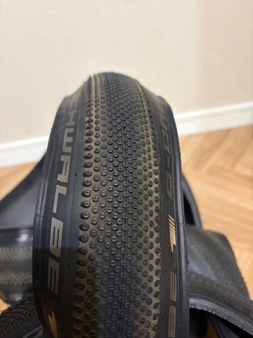 Schwalbe G-ONE TLE 700×40c 2本セット