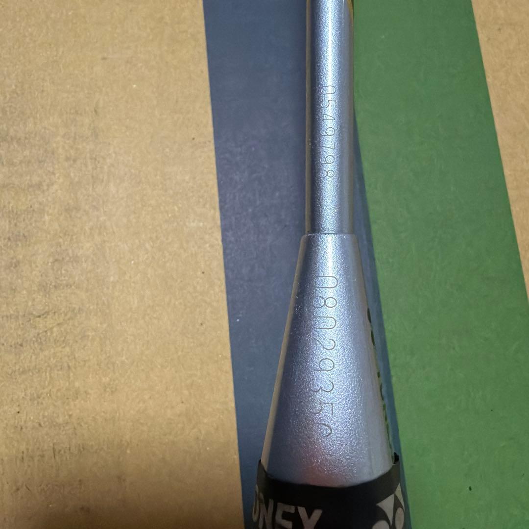 ヨネックス　ナノレイ750 バドミントンラケット ホワイト/ブルー