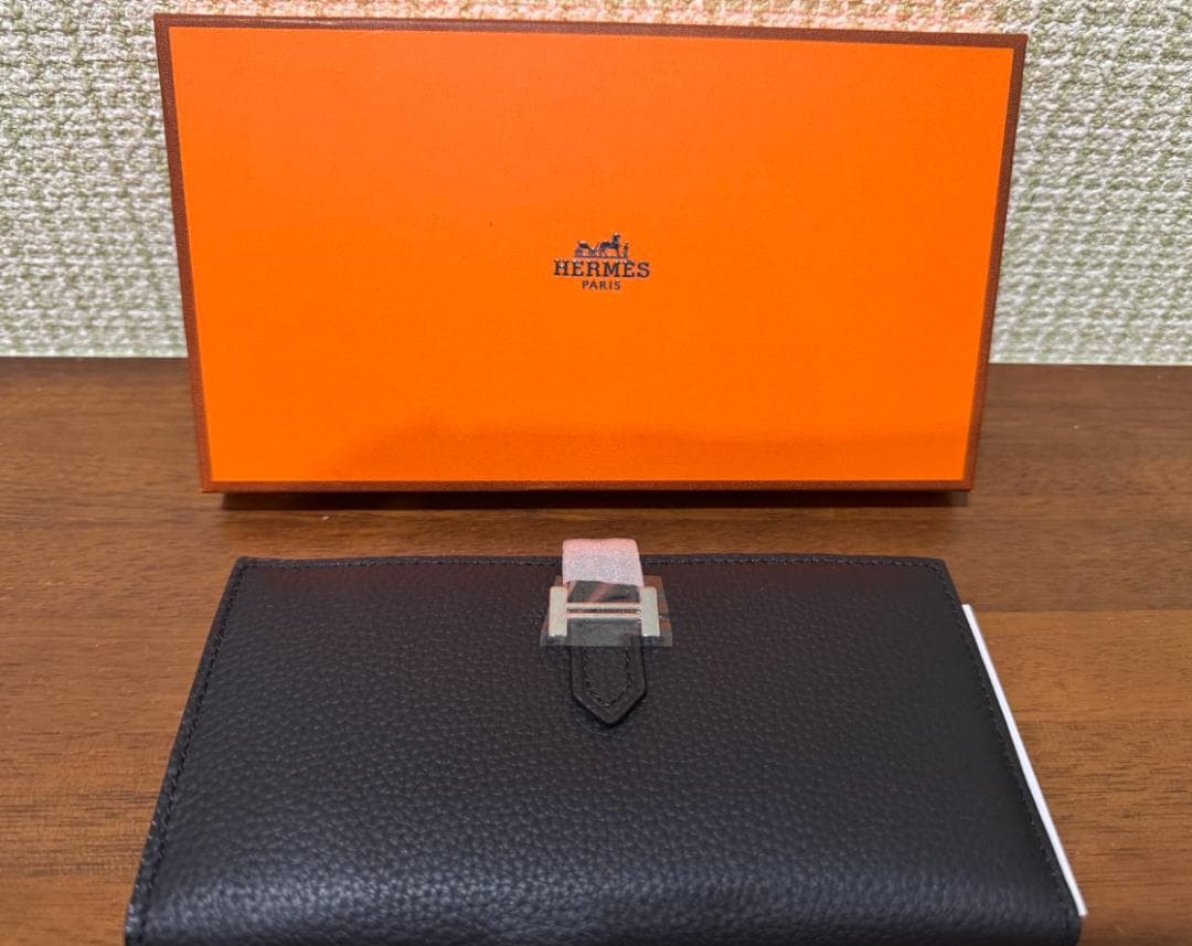 美品 エルメス ベアン 長財布 トゴ ブラック ボックス付き