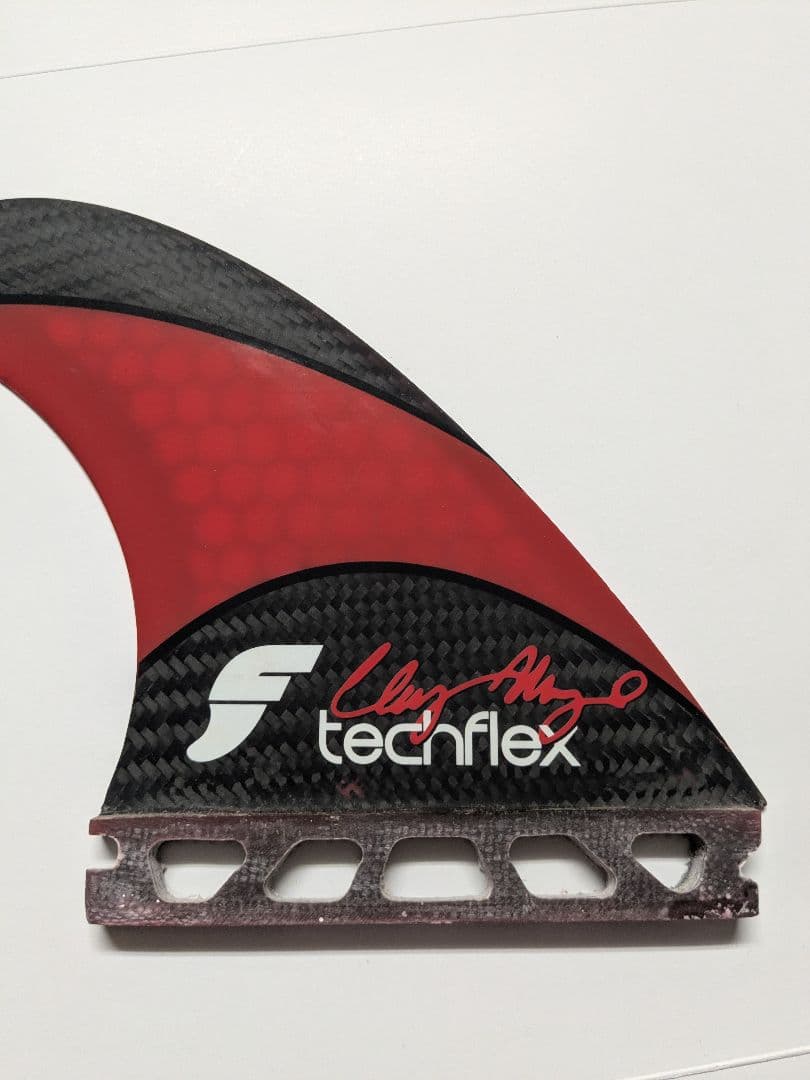 techflex CM2 サーフボードフィン 赤黒 3枚セット