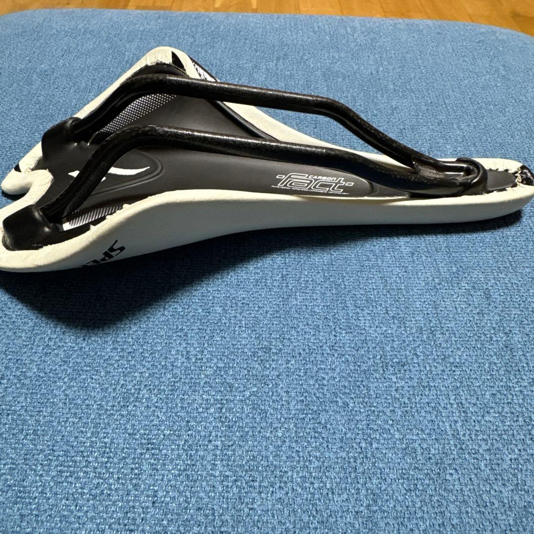 SPECIALIZED CHICANE 143mm カーボン サドル