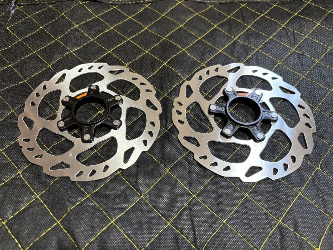 SHIMANO SM-RT70 160mm ディスクブレーキローター