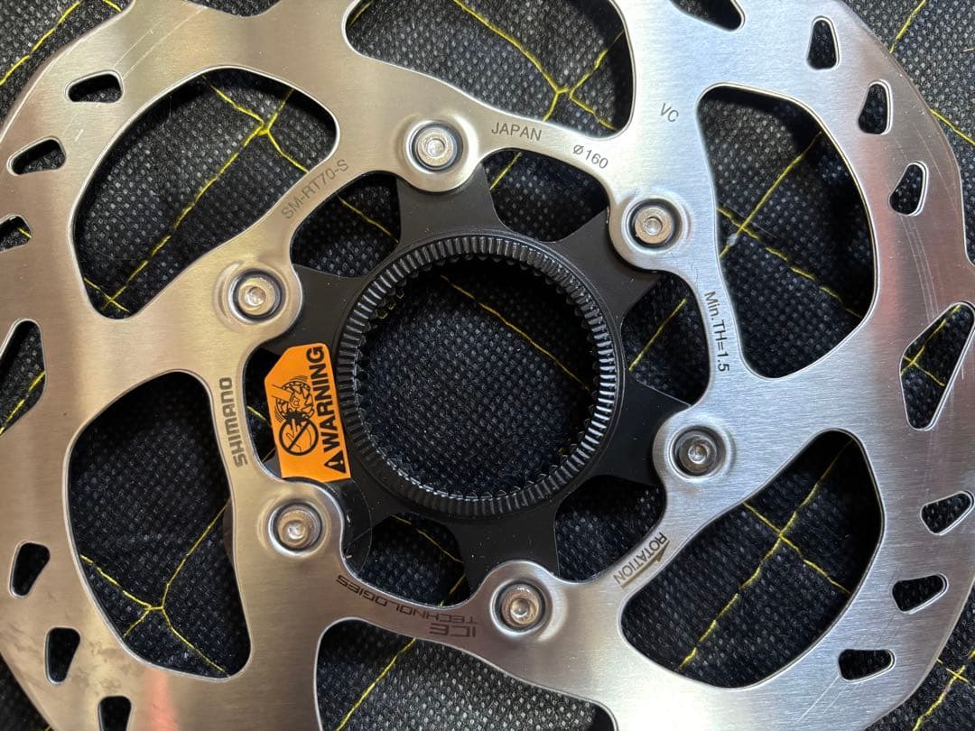 SHIMANO SM-RT70 160mm ディスクブレーキローター