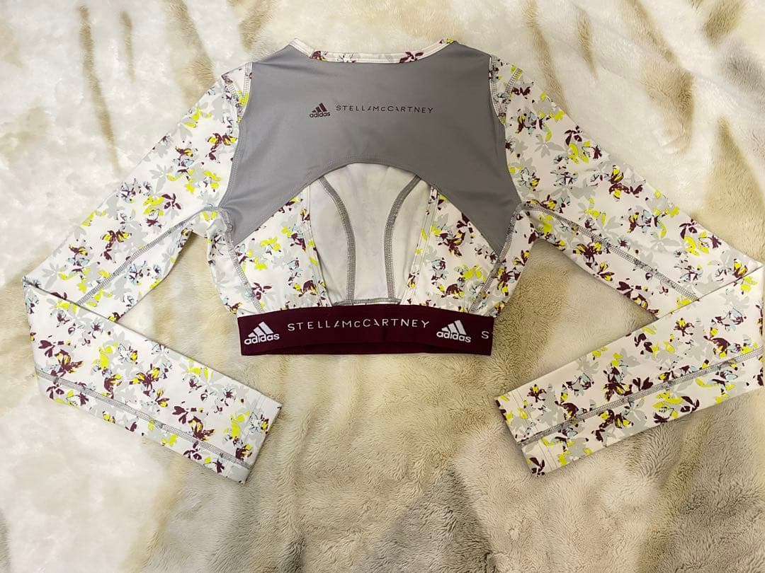adidas by Stella McCartney クロップドトップス＆タイツ