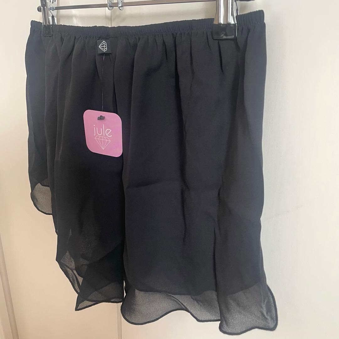 【新品タグ付】子ども バレエ ショートパンツ 130 140 黒 希少