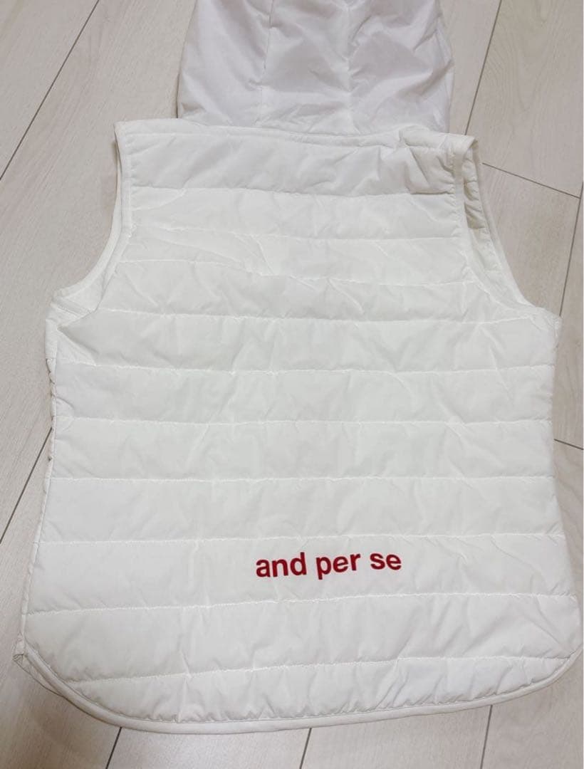 and per se ダウンベスト