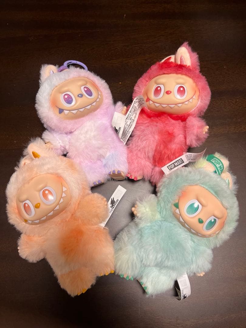 【美品】LABUBU ラブブ POPMART フィギュア 正規品 4体セット