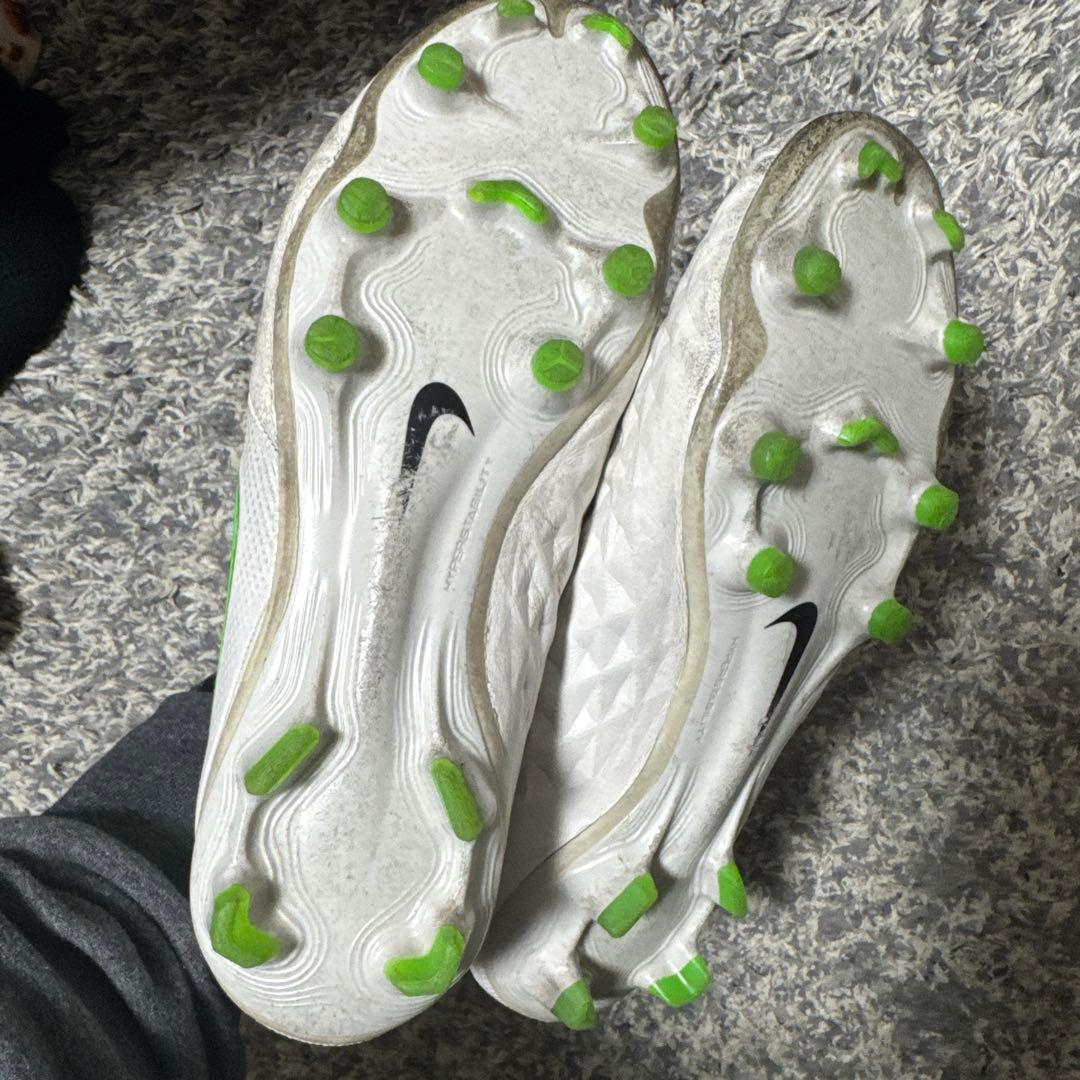 【★値下げ中！】Nike Tiempo レジェンド8 FG ホワイト/グリーン