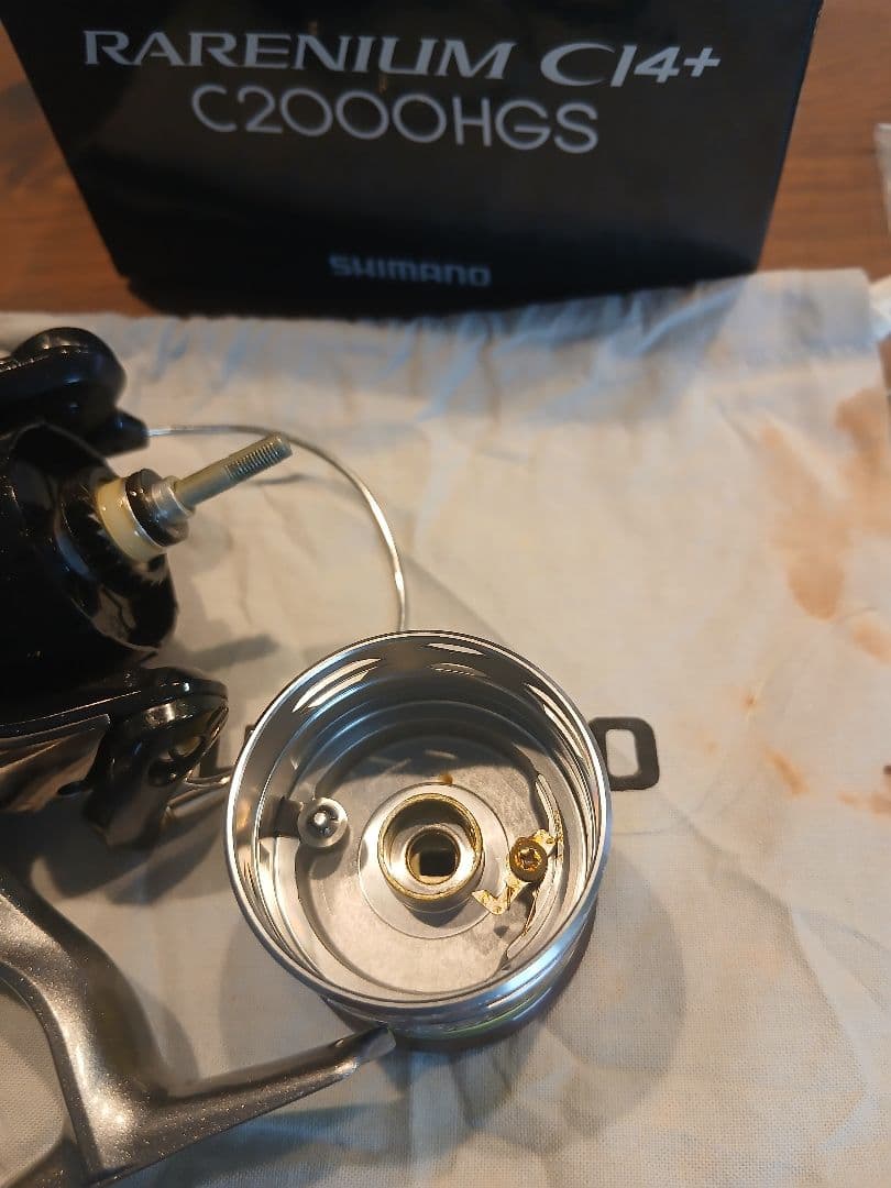 【値下げ最終】　SHIMANO RARENIUM C14+ C2000HGS